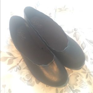 Comfy work/casual flats